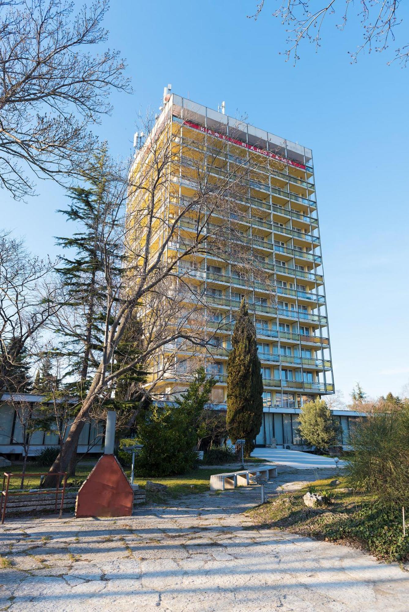 International Home Of Scientists Joliot Curie Saints Constantine and Helena Exteriér fotografie